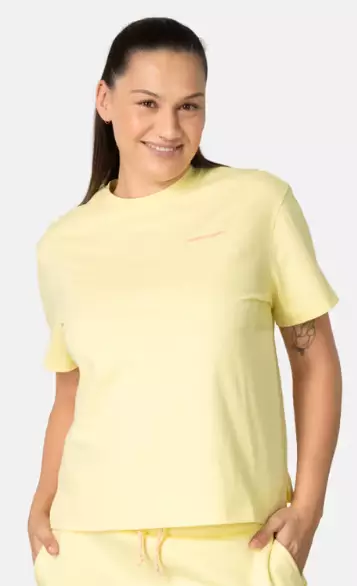 Kari Traa Anelie Tee Naisten t-paita keltainen - Naisten t-paidat ja topit - 70486532525 - 1