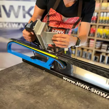 HWK HX Racewax Cold 100g -5..-15 luistov - Luistopulverit ja napit - 9120085482377 - 2