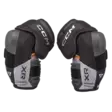 CCM Tacks XR SR kyynärsuojat - Jääkiekko kyynärsuojat - 68397836608 - 1