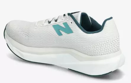 New Balance FuelCell Propel v5 wide juoksukengät valkoinen - Miesten juoksukengät - 1986895469 - 2