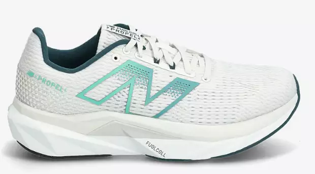 New Balance FuelCell Propel v5 juoksukengät valkoinen - Miesten juoksukengät - 1986895469 - 1